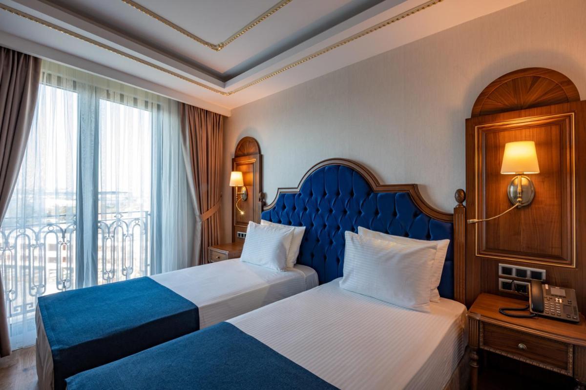 Bvs Bosphorus Pera Istanbul